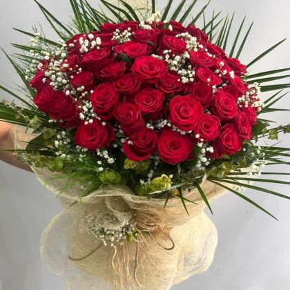 51 Adet Kırmızı Gül Buketi Sade Zarif Şık